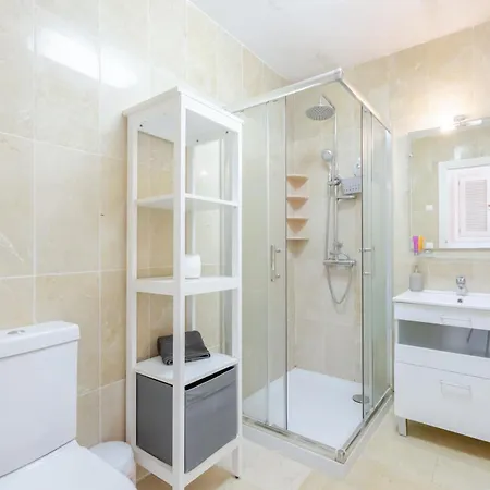 Casa Jardines Del Sol J2 *