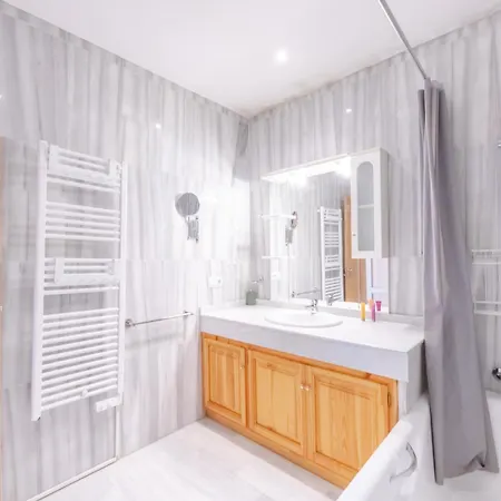 Casa Jardines Del Sol J2 * Marbella
