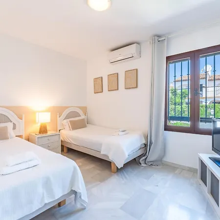 Casa Jardines Del Sol 2 Марбелья